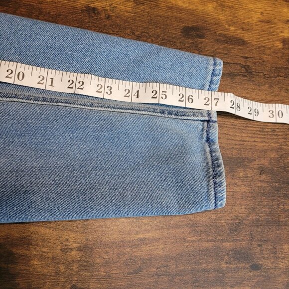 Hollister Jeans 5 R Ultra High Rise Mom Bandana Patch Ripped Medium Light Wash - Picture 9 of 10